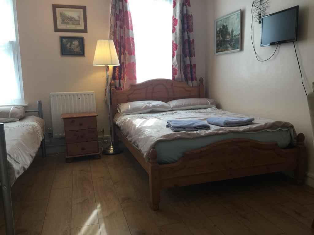 Central Greenwich Guest Rooms ลอนดอน ภายนอก รูปภาพ